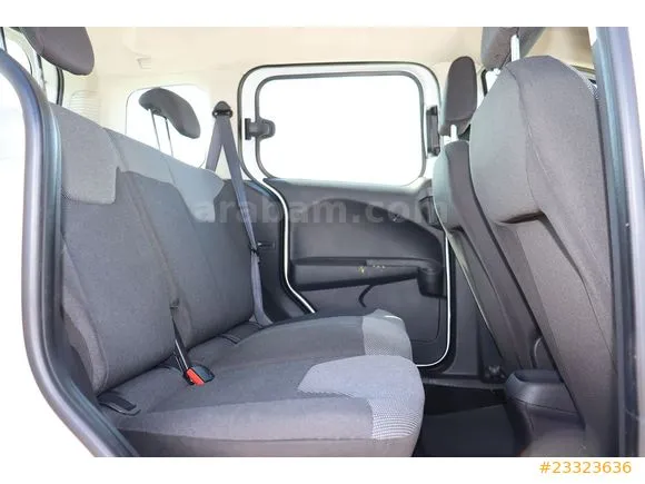 Ford Tourneo Courier 1.5 TDCi Trend Image 7
